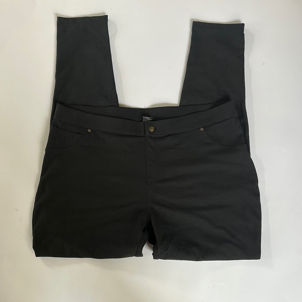Women's HUE Black Stretch Pants Size XL